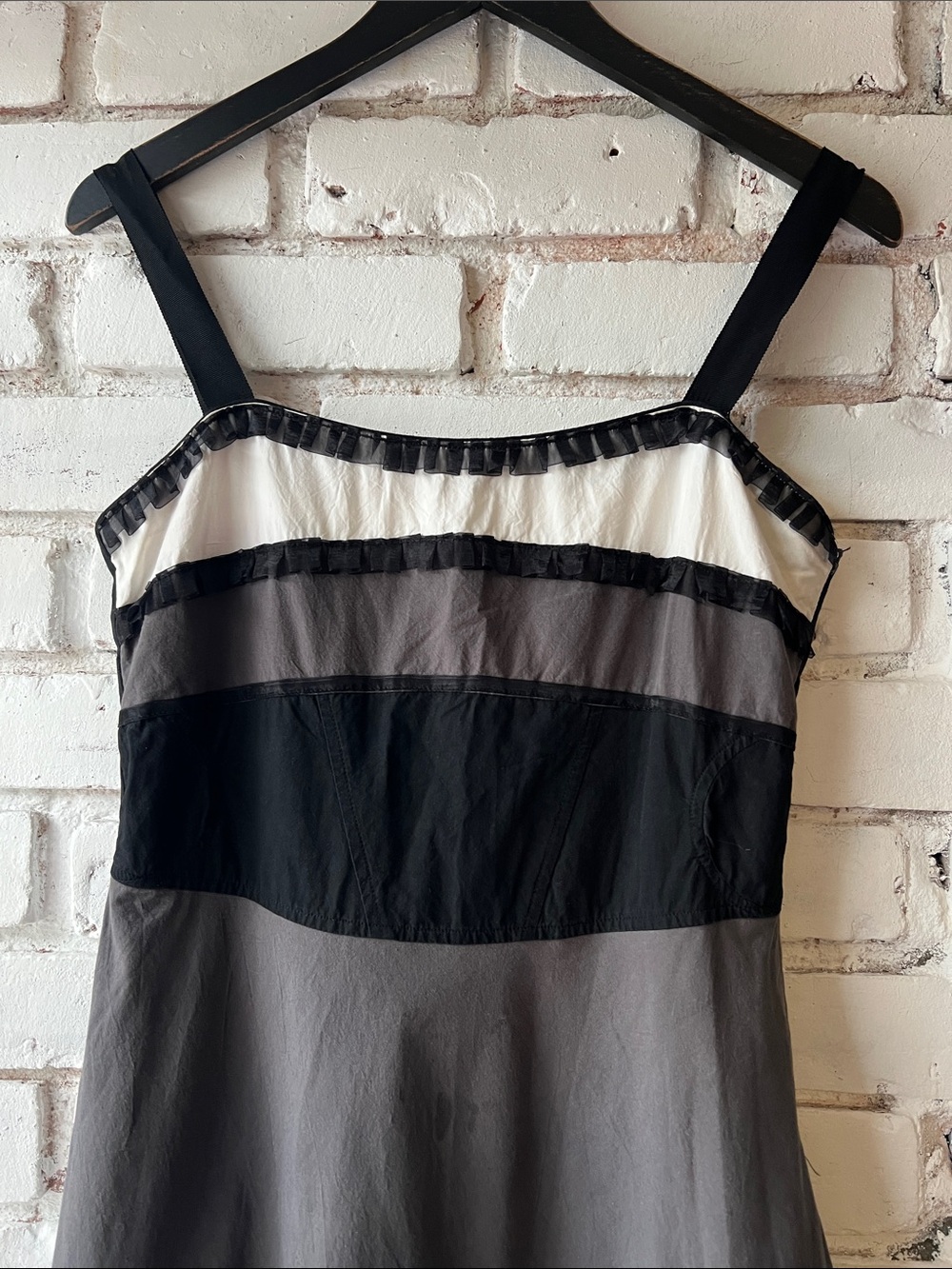 Vintage Strappy Midi Dress in Black, Gray & Cream - Picture 3 of 8
